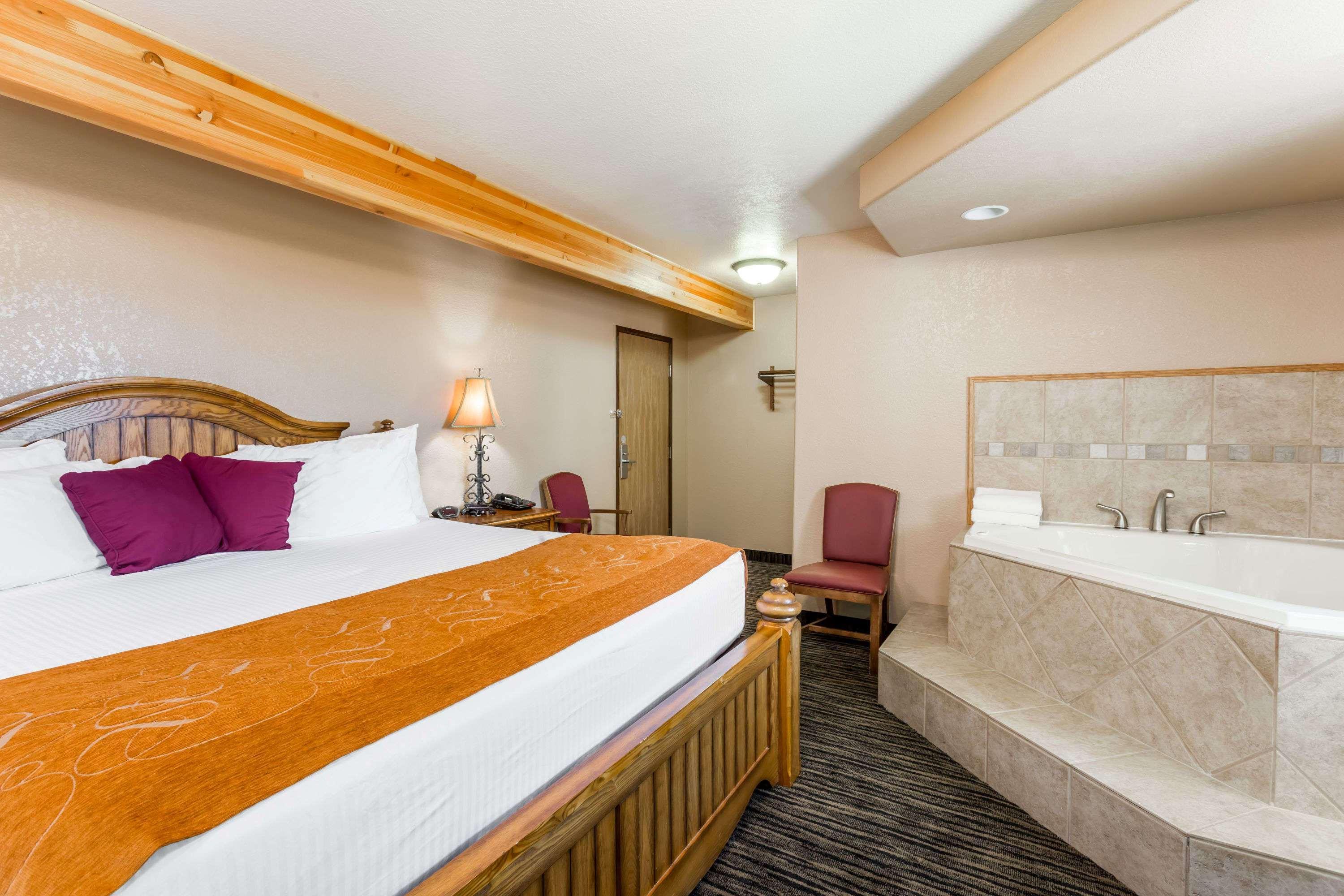 מלון Super 8 By Wyndham Lewistown מראה חיצוני תמונה